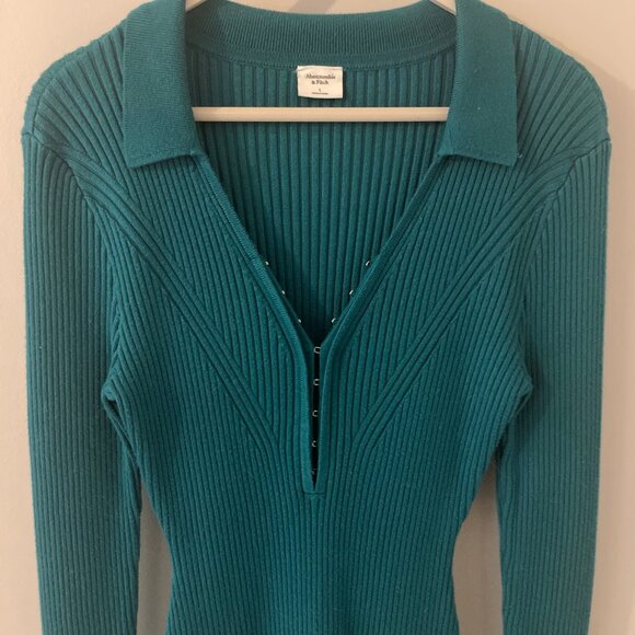 Hook-and-Eye Sweater Bodysuit - Picture 3 of 4